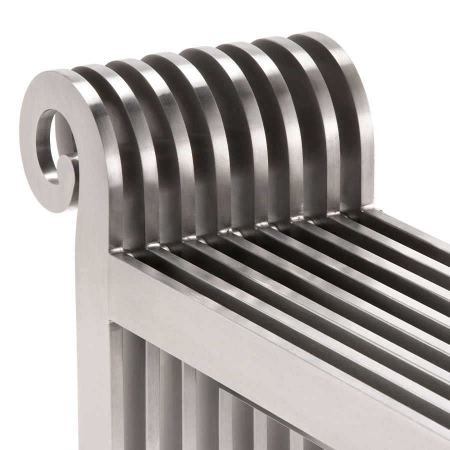 Designer radiator for entrance and bathrooms