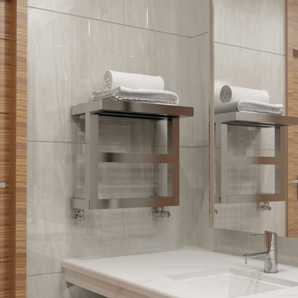 Space-saving towel rail for bathrooms